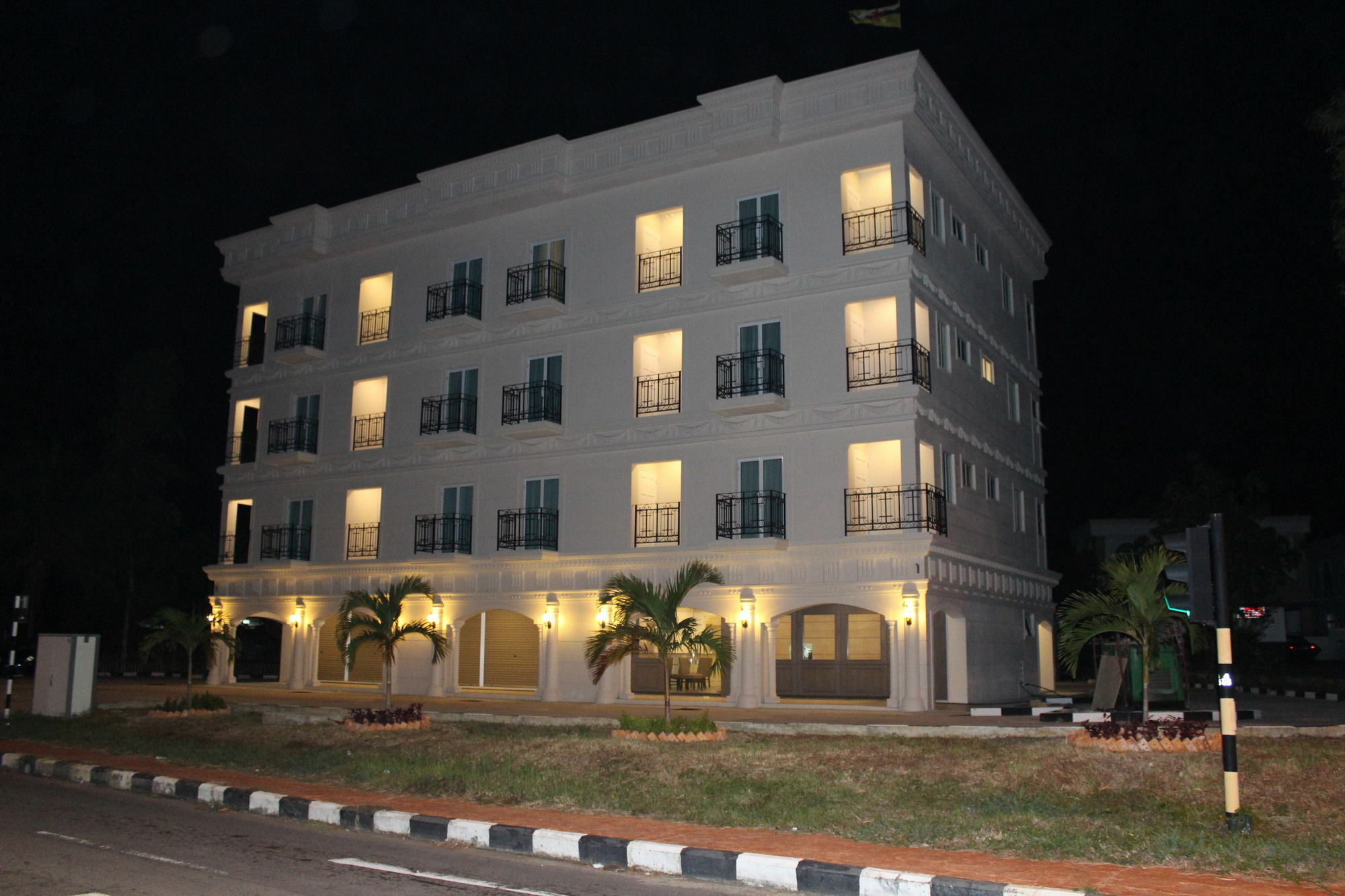 Venice Lodge Bandar Seri Begawan Eksteriør bilde
